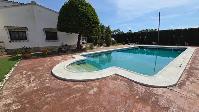 Impresionante Chalet en Algoros a 5 minutos de Elche - foto 3