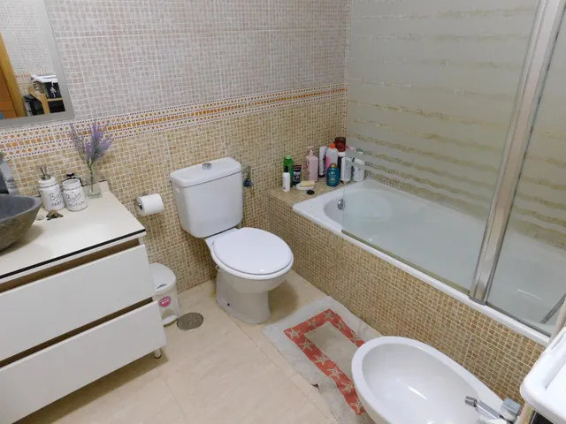 Chalet Adosado en Yuncler 3 Plantas para entrar a vivir — 37