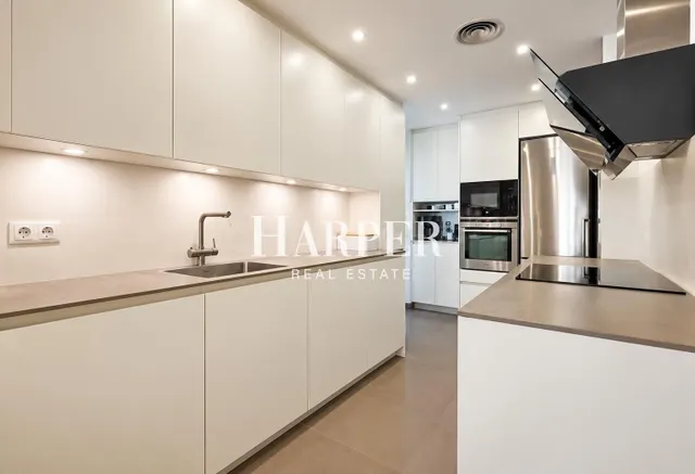 Piso en venta en Carrer de Cartagena – Eixample, Barcelona — 4
