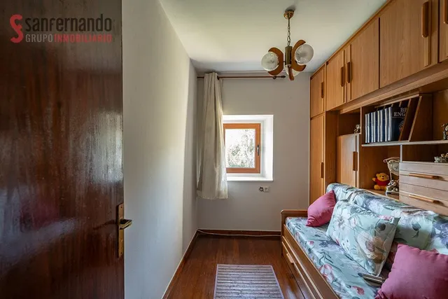 Casa en Hornedo Entrambasaguas con terreno urbano de 1.500m2 — 6