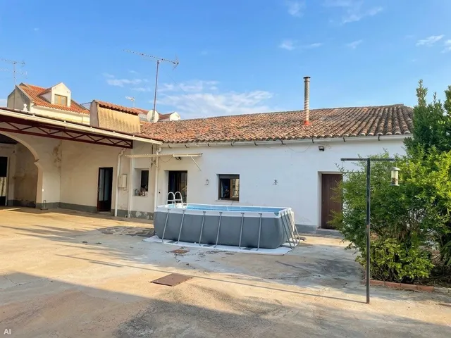 Imponente edificio histórico de 810 m2 con gran patio en casco histórico de Arroyo de San Serván — 33