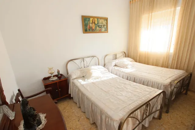 Casa en planta baja en Valdelacalzada — 18