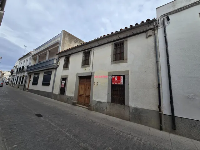 VIVIENDA JUNTO AL BULEVAR DE POZOBLANCO — 13