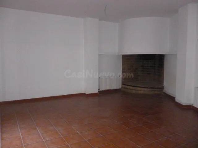 Casa en Avda. Valencia - Ontinyent - foto 4