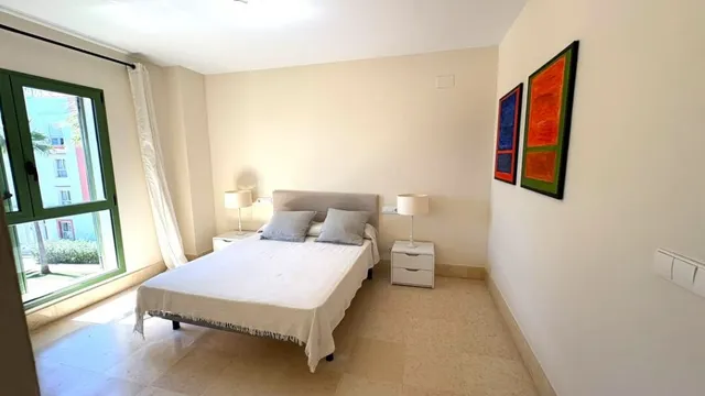 Apartamento en Alquiler en San Roque Cádiz — 9