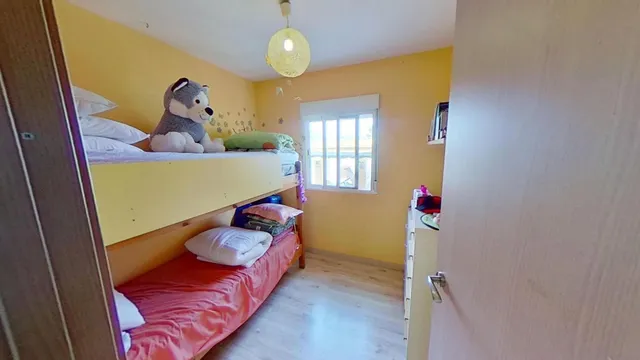 Chalet en Orito en urbanización La Capitana — 44
