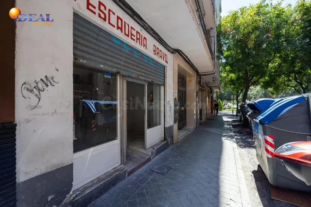 Local comercial 47m² en venta - Plaza de toros