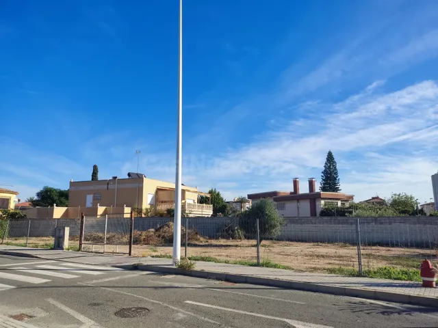 PARCELA URBANA EN ELCHE - foto 2