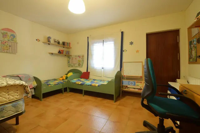 Gran finca con vivienda y merendero en Puente Duero — 34