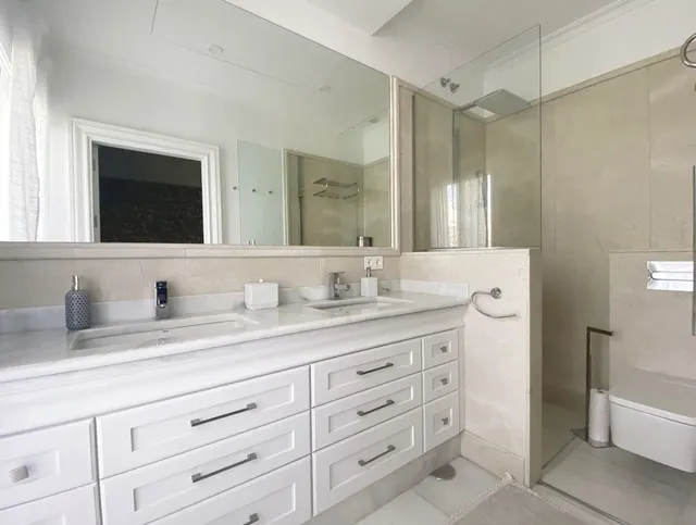 Chalet 13 habitaciones 1002m² en venta - Marbella — 23