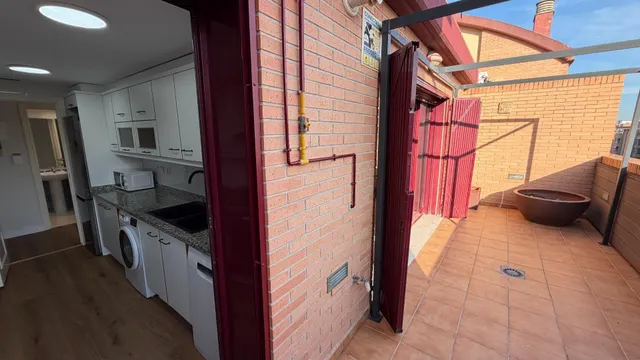 ¡Ático duplex con Terraza, Piscina y Pista de Padel en Maestro Rodrigo! — 40