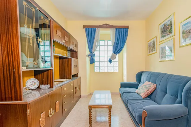Gran casa de pueblo con terreno, en Ambroz (1260 m2 de parcela) — 19