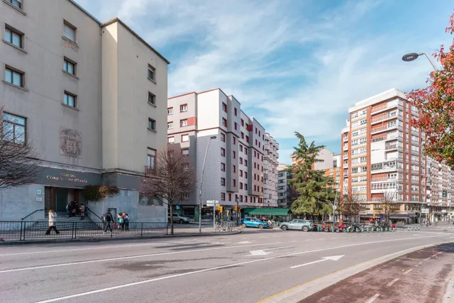 Piso de dos dormitorios con terraza y trastero en el coto, Gijón — 28