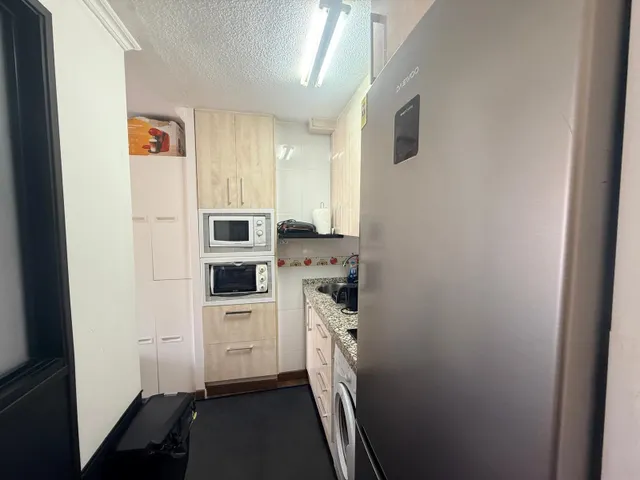 Apartamento reformado con 1 dormitorio en zona Rincon de Loix — 10