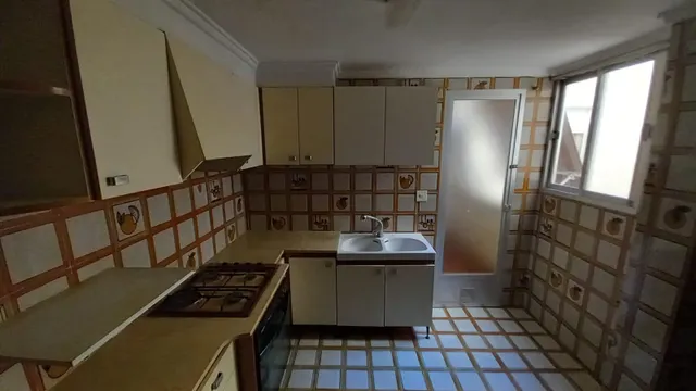 PISO AMPLIO Y LUMINOSO DE 4 habitaciones EN EL CENTRO DE EL VERGER — 13