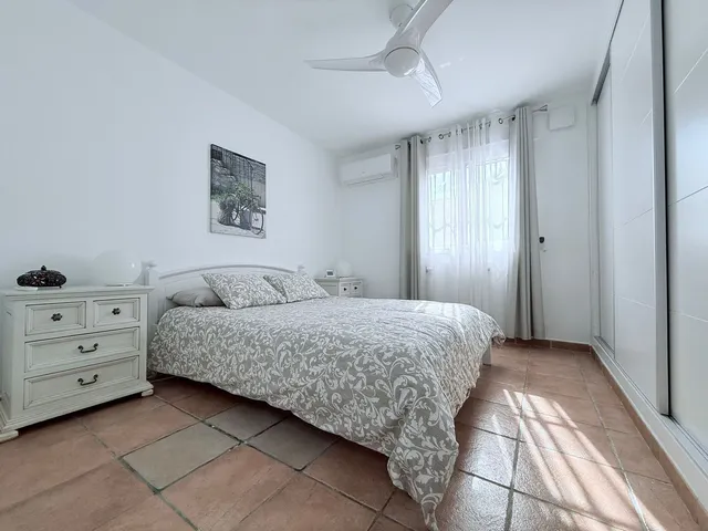 Chalet 7 habitaciones 327m² en venta - South of spain — 48