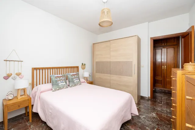 **Luz, vistas despejadas y un encanto especial: tu nuevo refugio en la ciudad** — 22