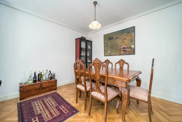 Piso 3 habitaciones 127m² en venta - Casco Antiguo — 18