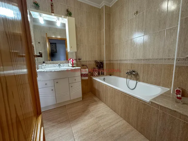 BONITO CHALET EN CORRENTIAS, ORIHUELA — 8