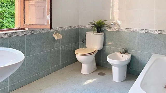 Si quieres vivir en plena naturaleza, esta es tu oportunidaad.Casa pareada para rehabilitar en Malpica , a tan solo 10 minutos del centro de oviedo — 35