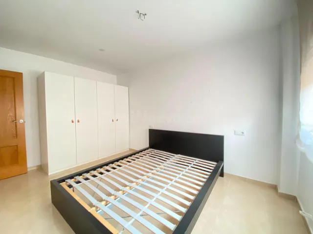 PISO 4 DORMITORIOS ZONA CENTRO CON GARAJE Y POSIBILIDAD DE U - foto 3