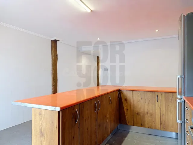 Un piso luminoso con balcón y vistas abiertas en Azkoitia - foto 5