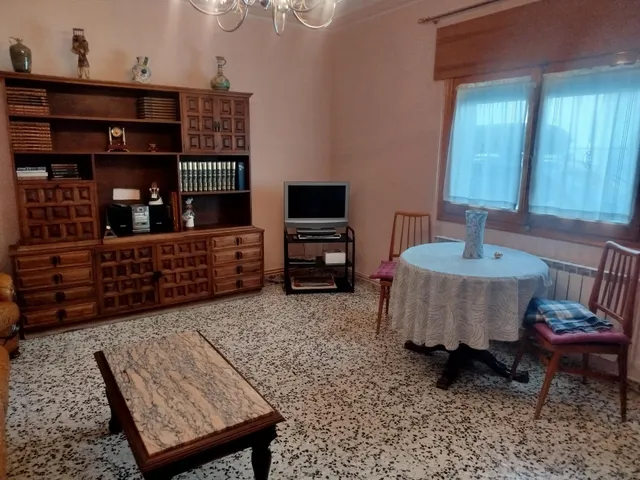 Amplia Casa en Ciempozuelos con Gran Patio y Posibilidad de Expansión — 11
