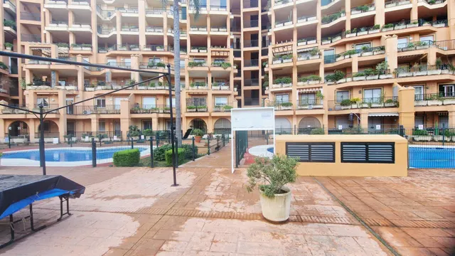 EL PLACER EXCLUSIVO DE VIVIR EN UN ATICO — 30