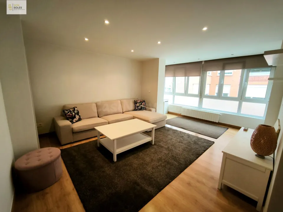 Maravillosa vivienda de 3 habitaciones en bezana.