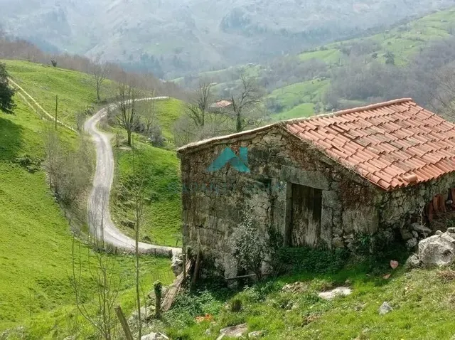 Se vende cabaña con terreno en Arredondo - foto 3