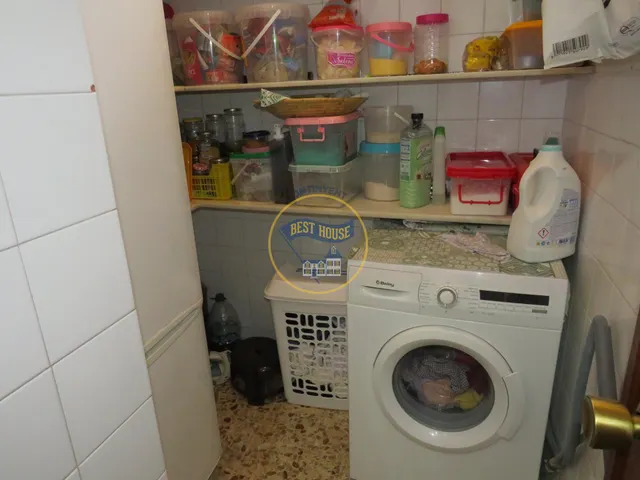 AMPLIO PISO EN EL CENTRO CON ASCENSOR Y TRASTERO EN ONTINYENT (VALENCIA) — 8