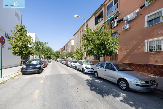 ESTUPENDO PISO EN ZONA VERGELES-ZAIDIN. — 2