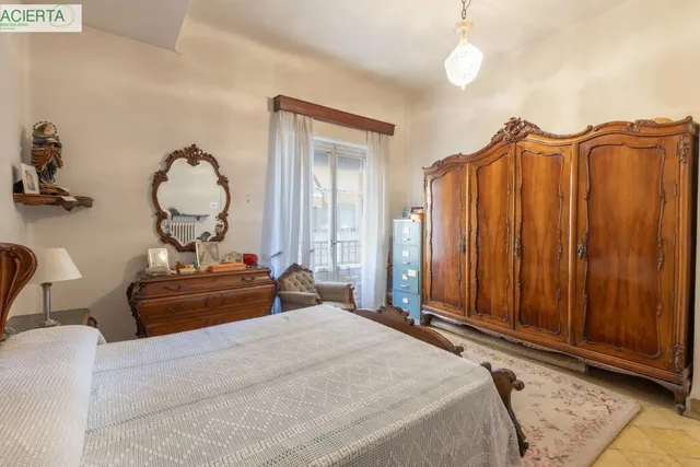 EXCLUSIVA VIVIENDA SEÑORIAL EN ANGEL GANIVET, EN PLENO CORAZON DE GRANADA — 42