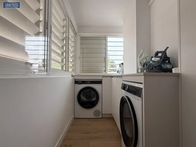 Inmobiliaria Arbeteta vende piso de cuatro dormitorios en zona Constitución — 11