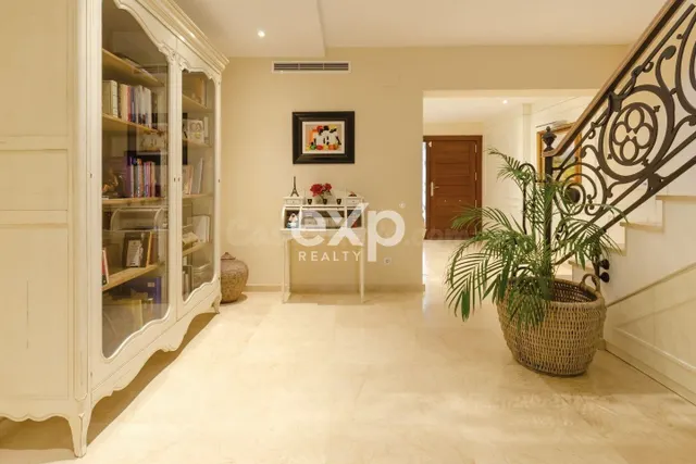 Villa de lujo con vistas al mar y privacidad en la Costa Dor - foto 3