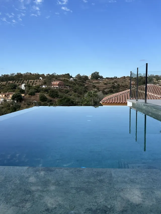 Chalet 4 habitaciones 385m² en venta - Riviera del sol — 10