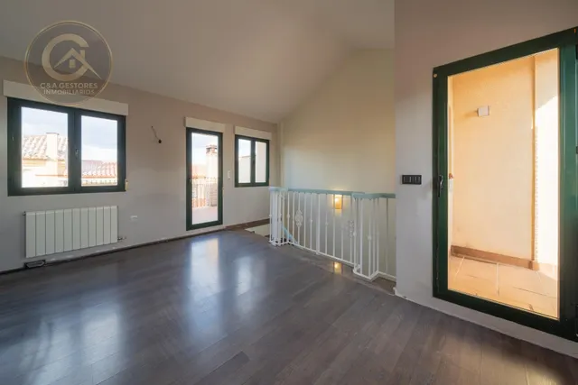 Un  nuevo hogar en Ogíjares: espacio para vivir, disfrutar y compartir — 29