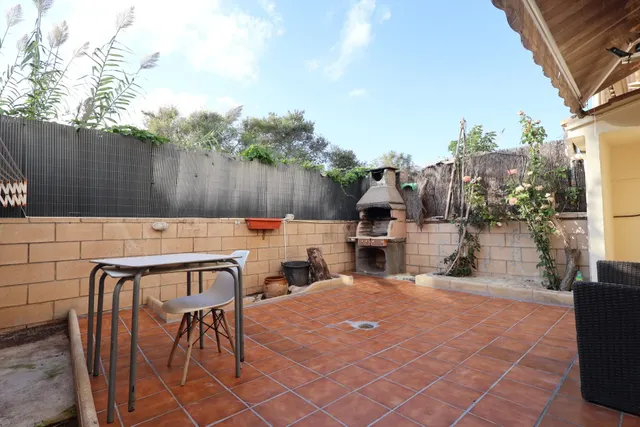 Casa adosada en solicrup - vilanova — 2