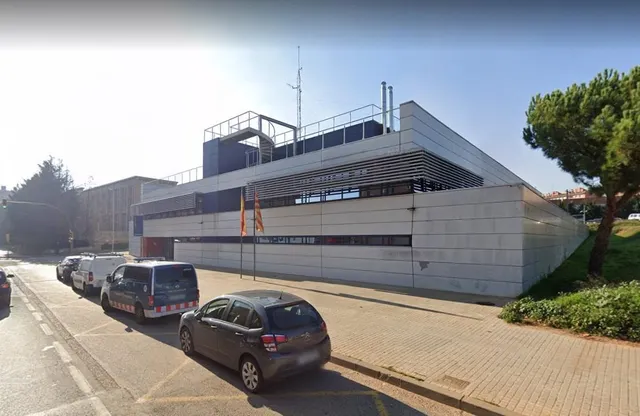 Plaza de parking en venta – Frente a Mossos d'Esquadra — 10