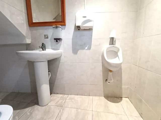 Local y vivienda en planta alta en Ceutí — 15