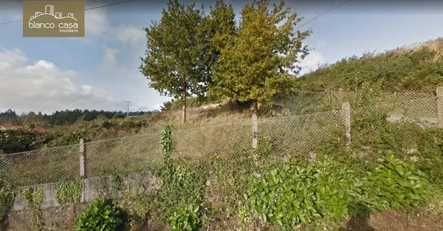 Parcela urbanizable de 1000 m2 en Paiosaco - foto 2