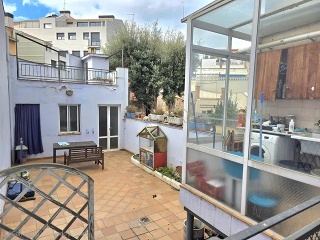 Típica casa inglesa a Reformar con Amplias Posibilidades en Sabadell — 8