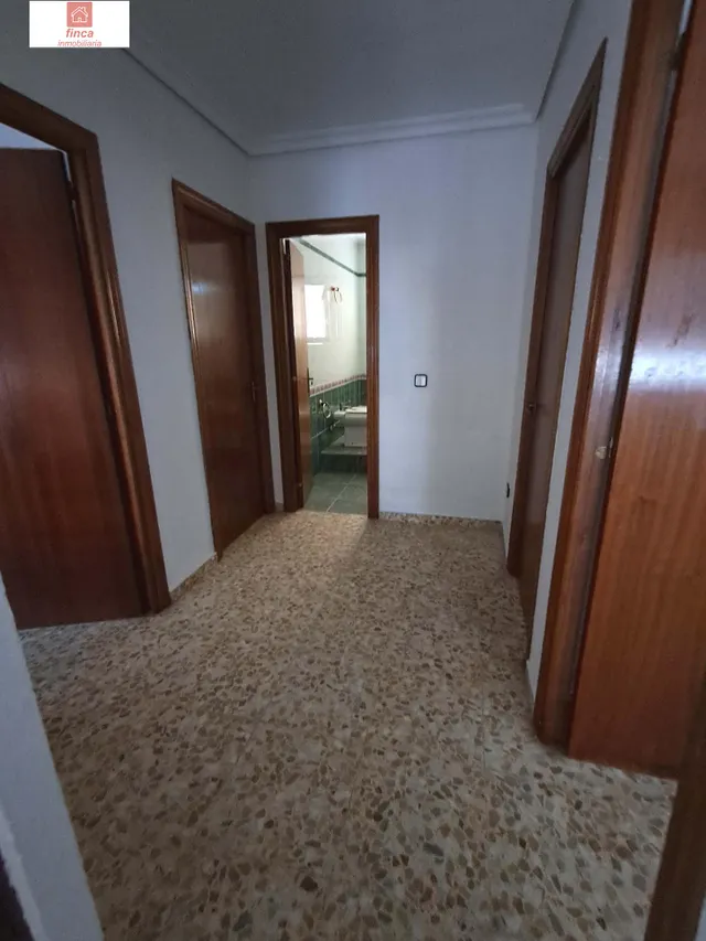 Se vende en Montijo, duplex, zona virgen de barbaño (pistas de padel), climatizado y cocina amueblada — 16