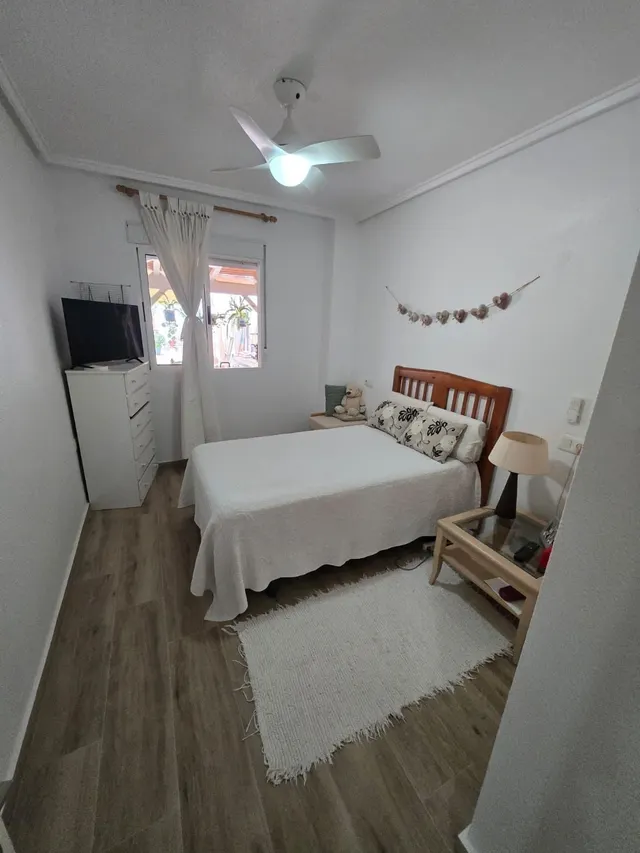 Precioso apartamento totalmente reformado con gran terraza — 24