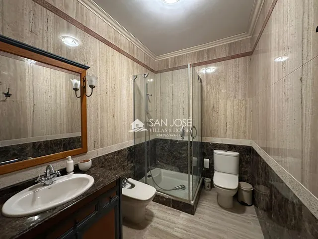 VENTA DE CHALET DE LUJO EN NOVELDA — 17