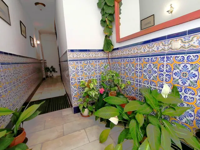 CASA + LOCAL + ESTUDIO - En Calle Pizarro, en la Ciudad de C