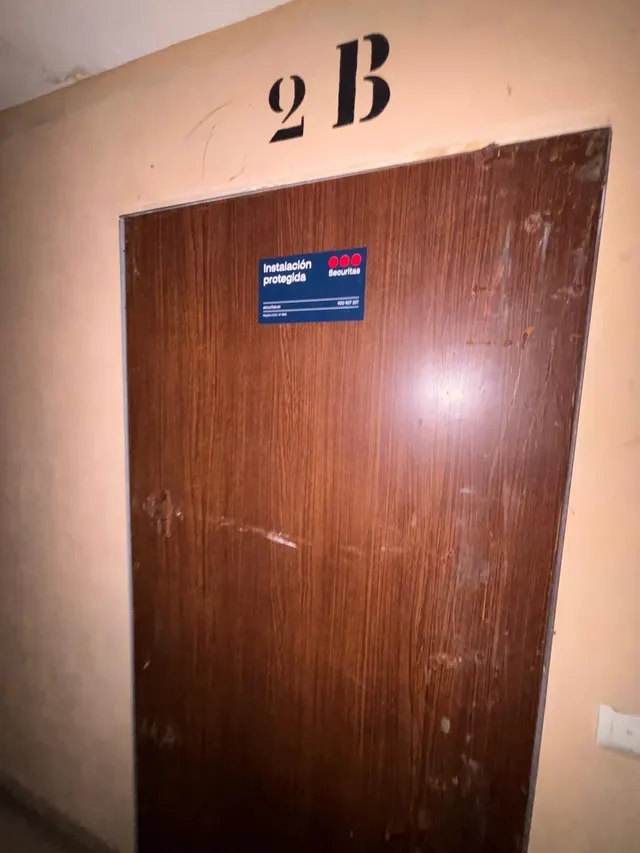 Piso para reformar en Calle Joaquín Costa, Ricla — 36