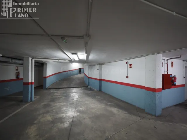 Se venden 2 plazas de garaje en la zona centro de Tomelloso  - foto 4