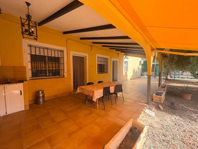 DOS CASAS EN UNA EN MATOLA SOLO EN ALQUILER — 41