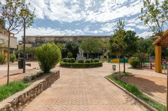 Oportunidad en Atarfe, local de origen de 222m2 — 13